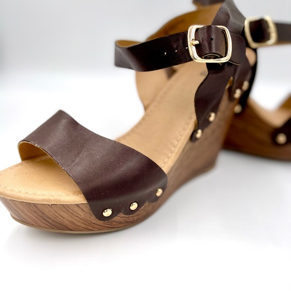 Wedges- Diva brown wedges size 8 - Picture 4 of 6
